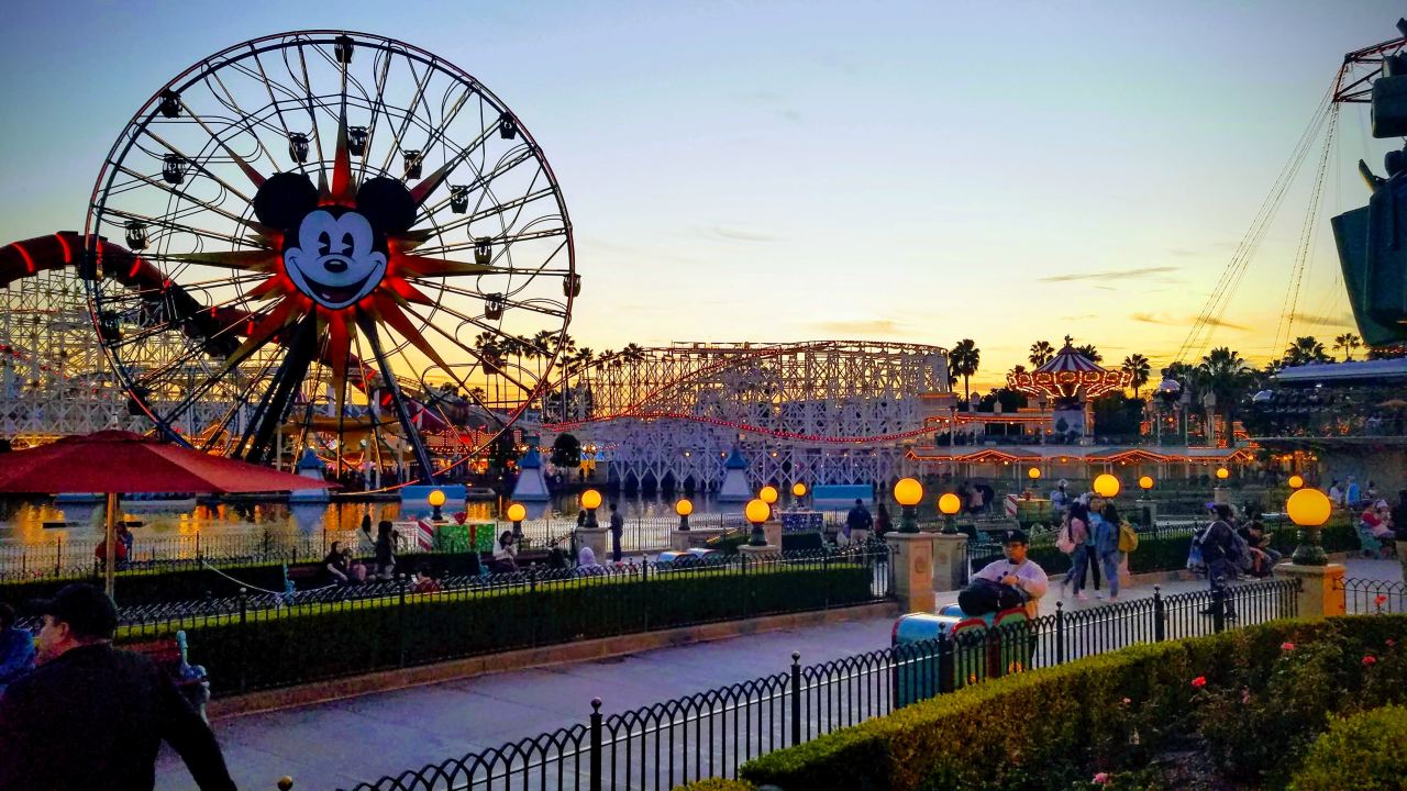 Las atracciones más nuevas para visitar en el parque temático de California antes de la temporada de verano