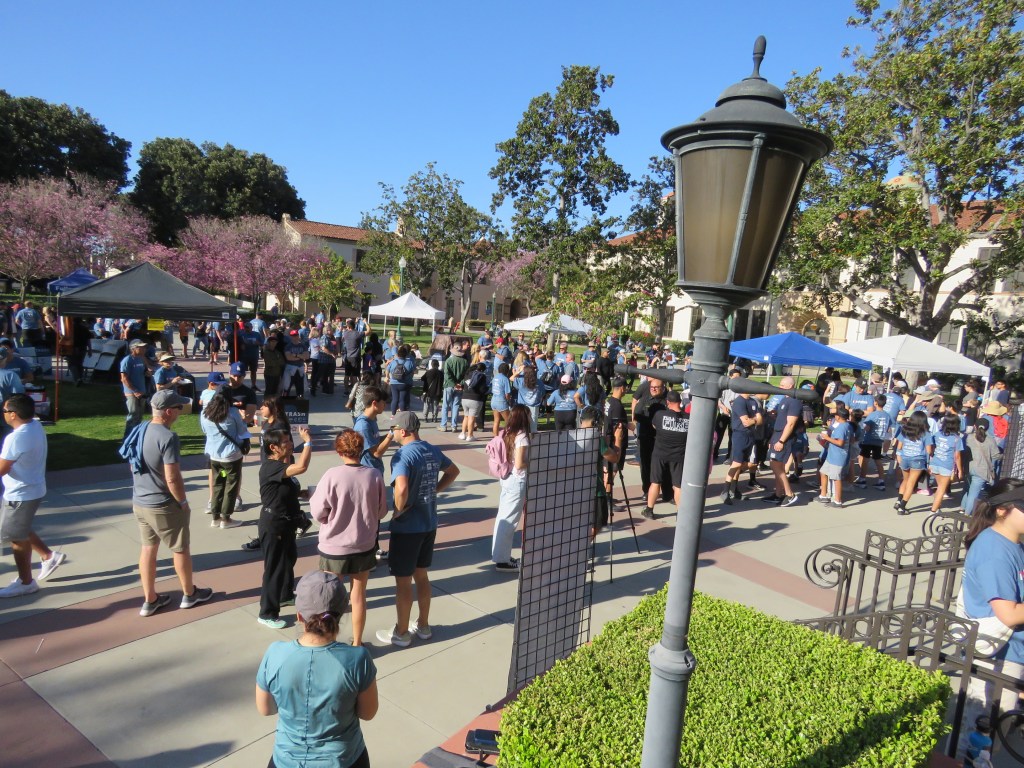 La comunidad se muestra dispuesta a amar a Fullerton